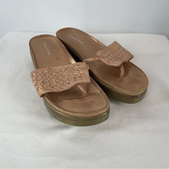 Donald J Pliner Fifi Slip On Cork Sandal in Rose Gold Size 11 - Picture 7 of 7